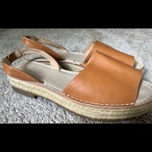 Wanted Sandals Size 9